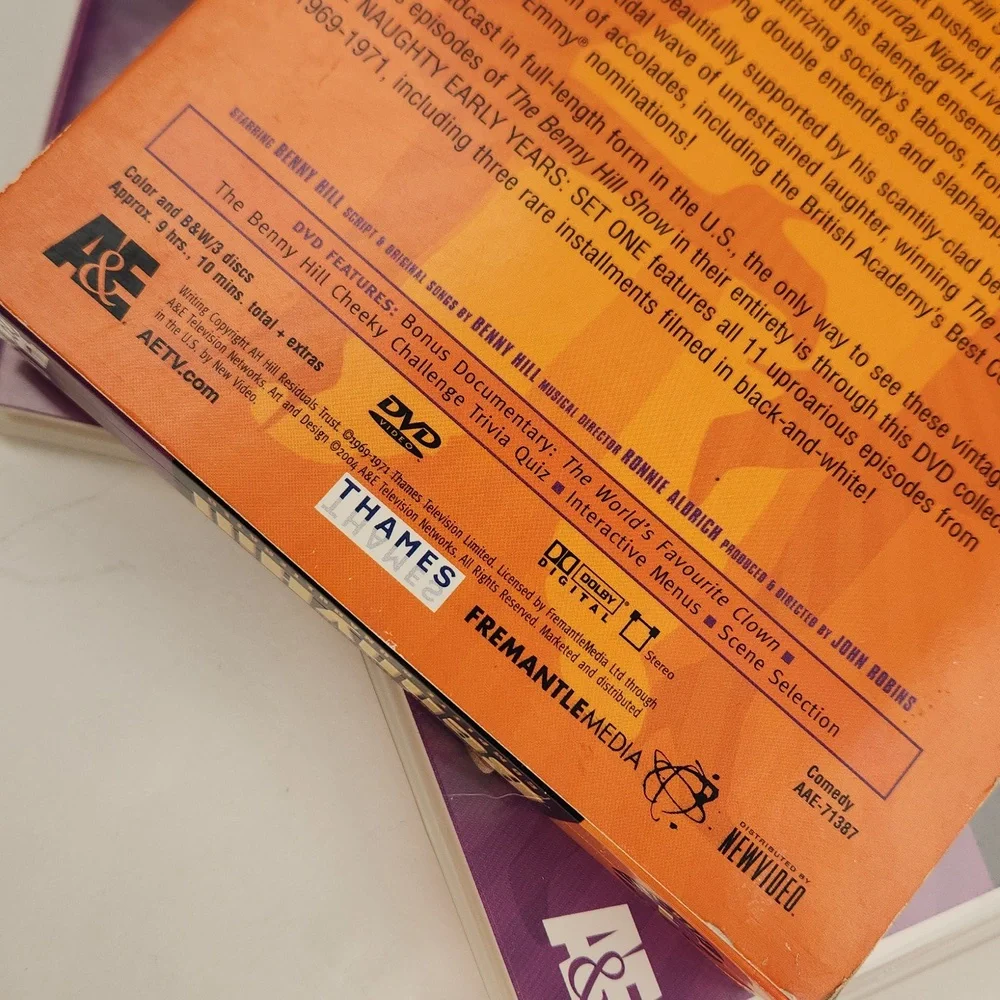 BENNY HILL The Naughty Early Years Complete and Unadulterated 3 DVD set - Picture 4 of 17